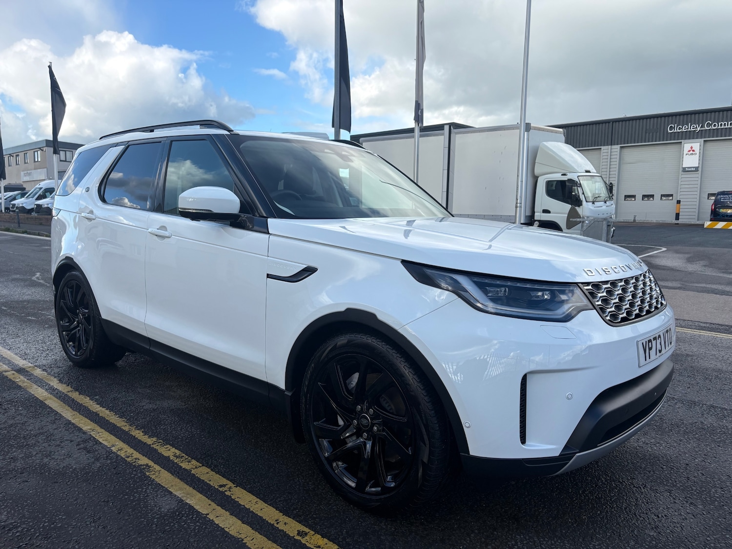 Used Land Rover Discovery 2023 for sale - 76024298: Photo 1