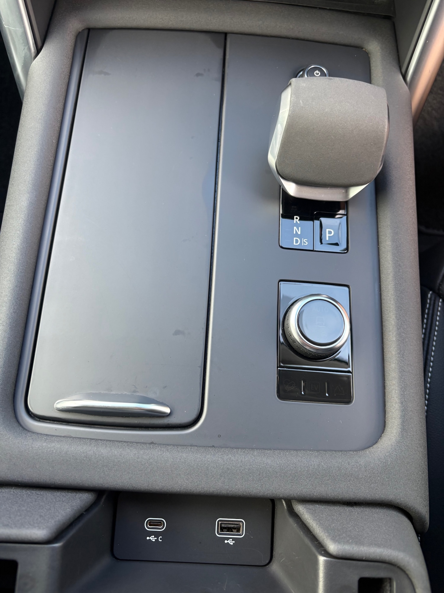 Used Land Rover Discovery 2023 for sale - 76024298: Photo 22