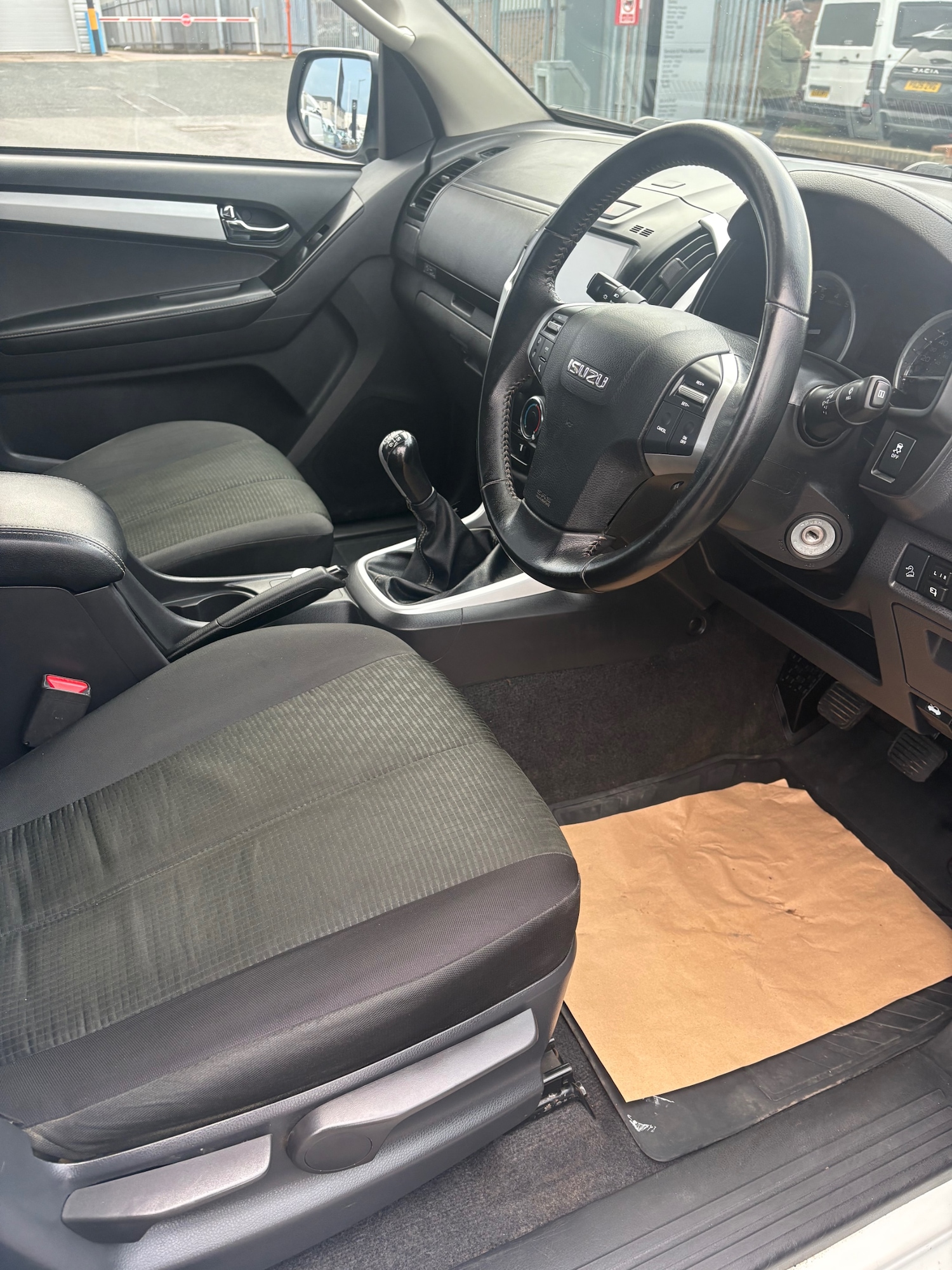 Used Isuzu D-Max 2019 for sale - 76854760: Photo 10