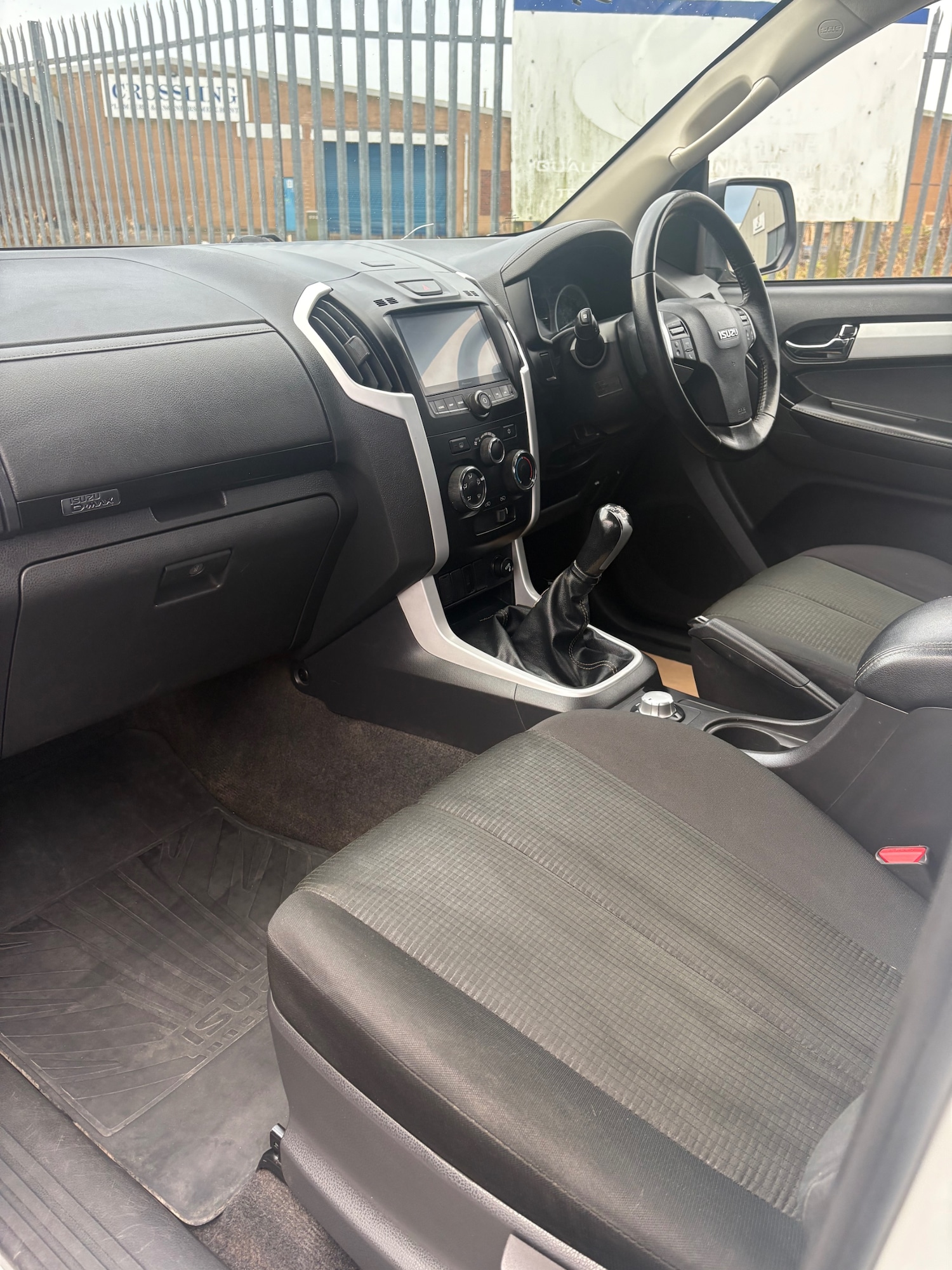 Used Isuzu D-Max 2019 for sale - 76854760: Photo 13