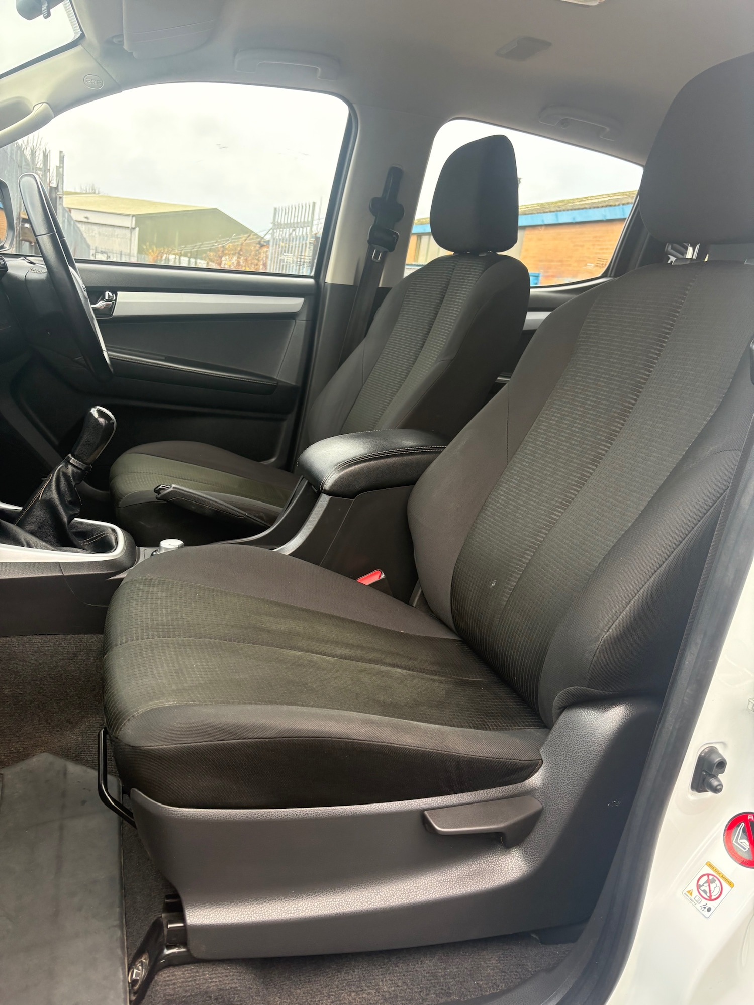 Used Isuzu D-Max 2019 for sale - 76854760: Photo 14