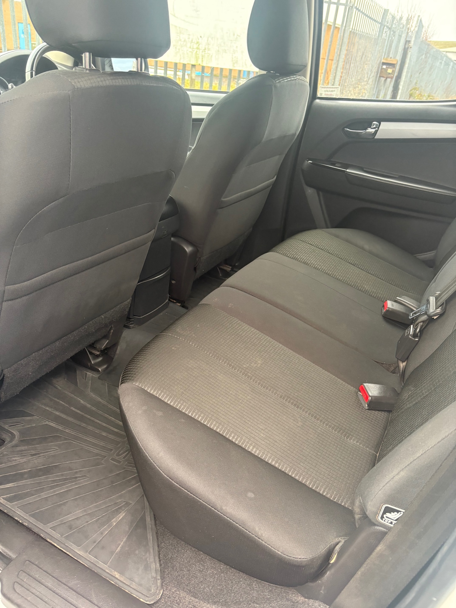 Used Isuzu D-Max 2019 for sale - 76854760: Photo 15