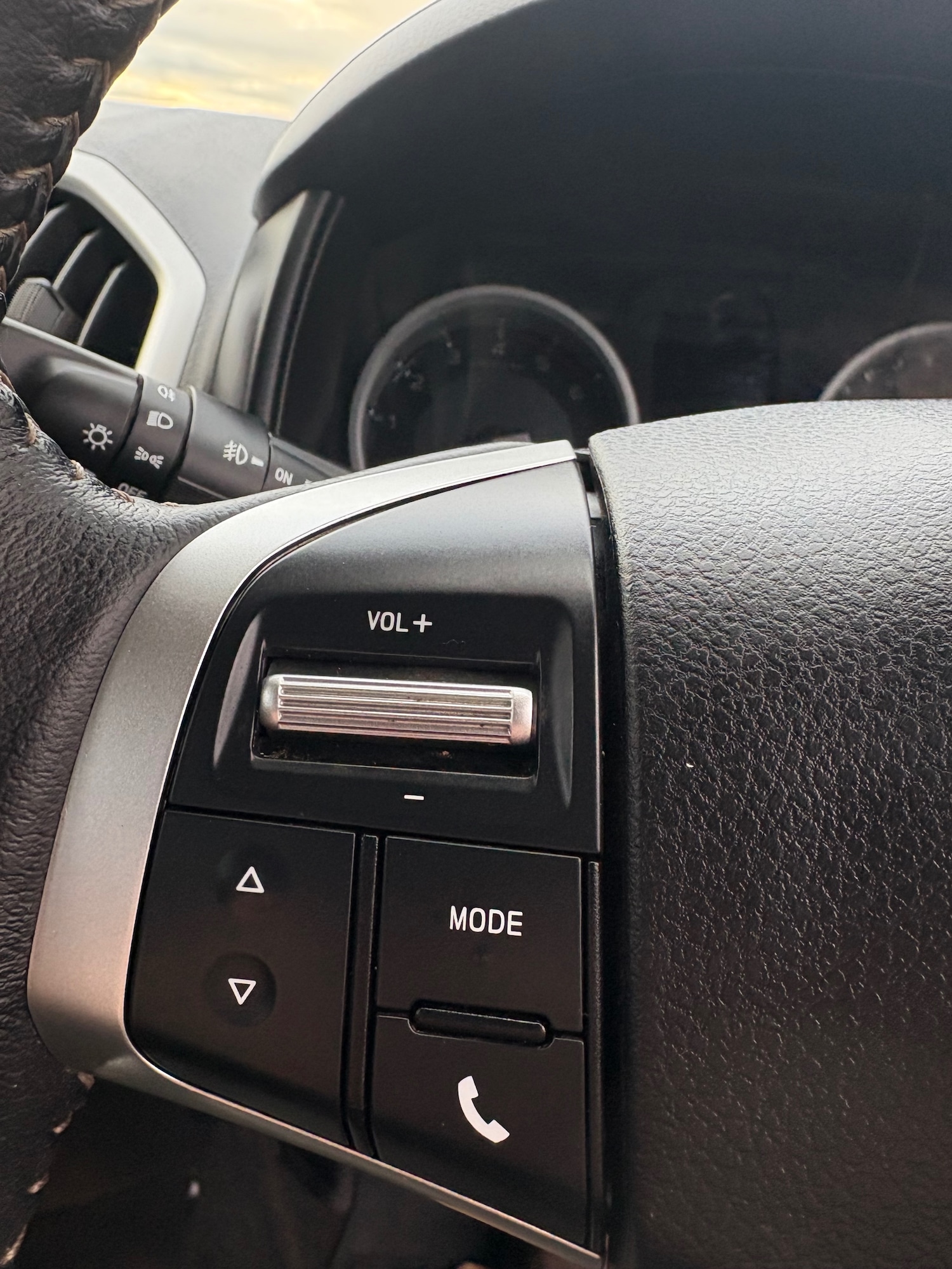 Used Isuzu D-Max 2019 for sale - 76854760: Photo 16