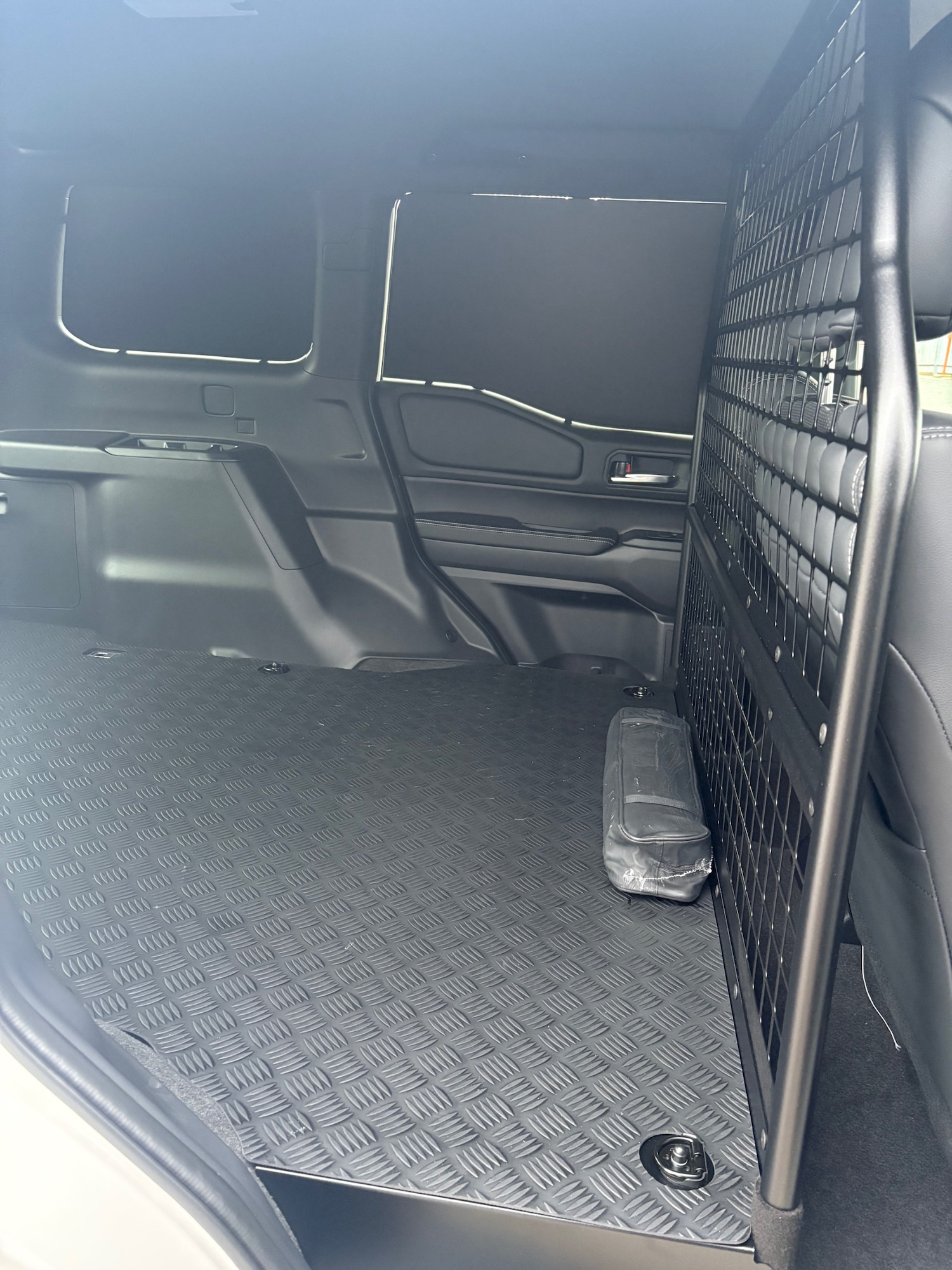 Used Toyota Land Cruiser 2025 for sale - 77065918: Photo 17