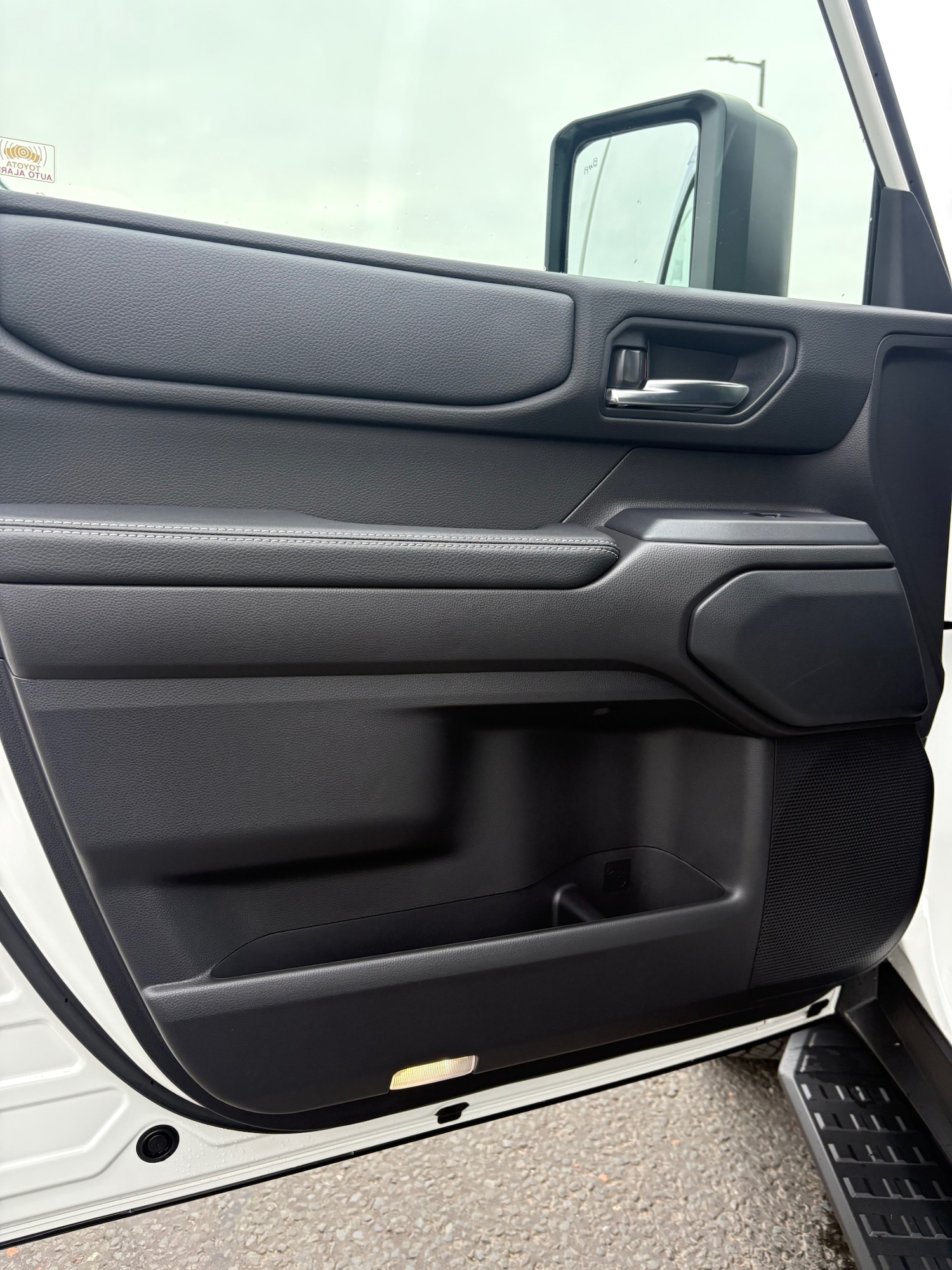 Used Toyota Land Cruiser 2025 for sale - 77065918: Photo 18