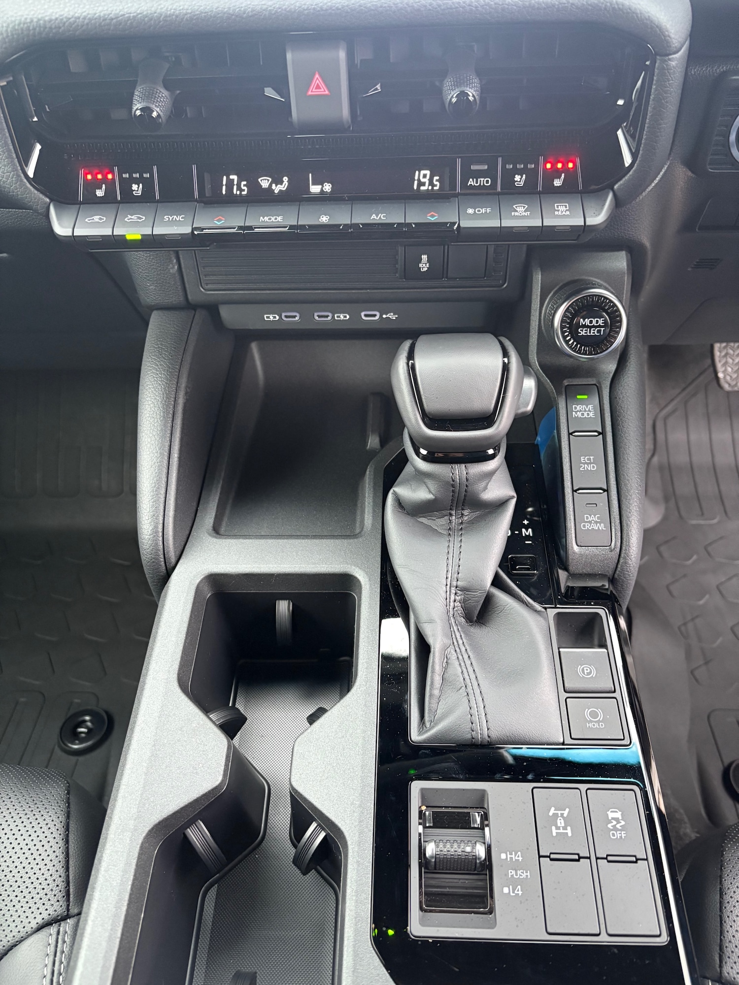 Used Toyota Land Cruiser 2025 for sale - 77065918: Photo 20