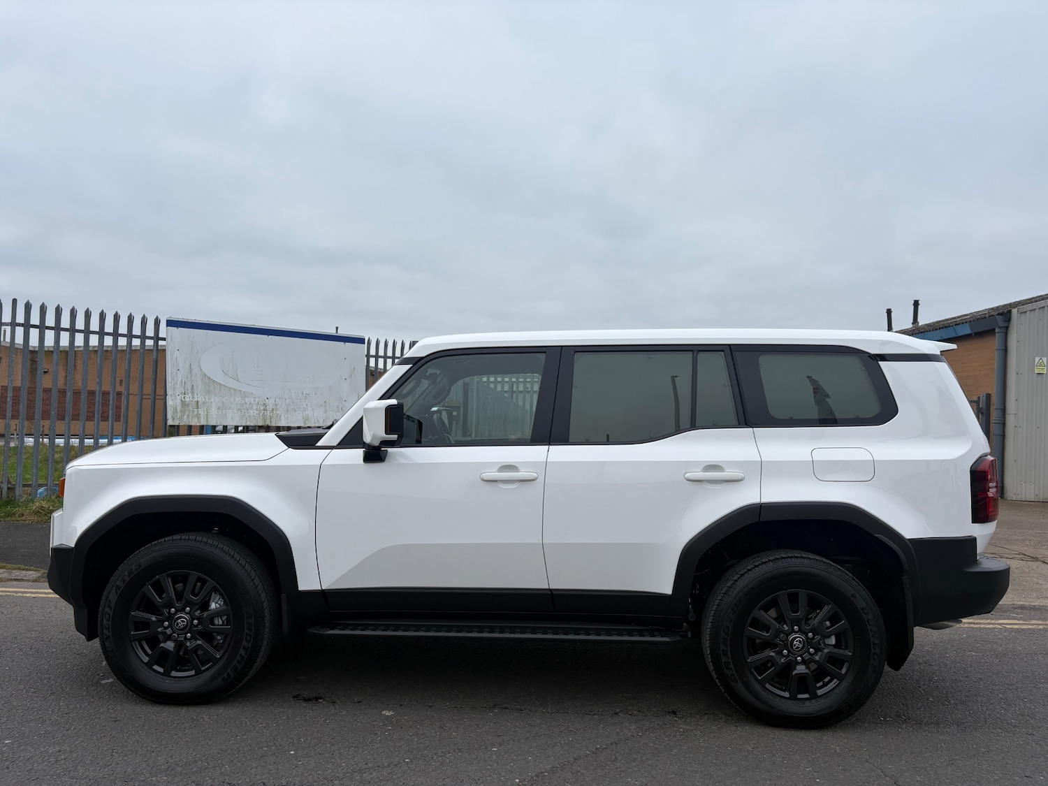 Used Toyota Land Cruiser 2025 for sale - 77065918: Photo 8