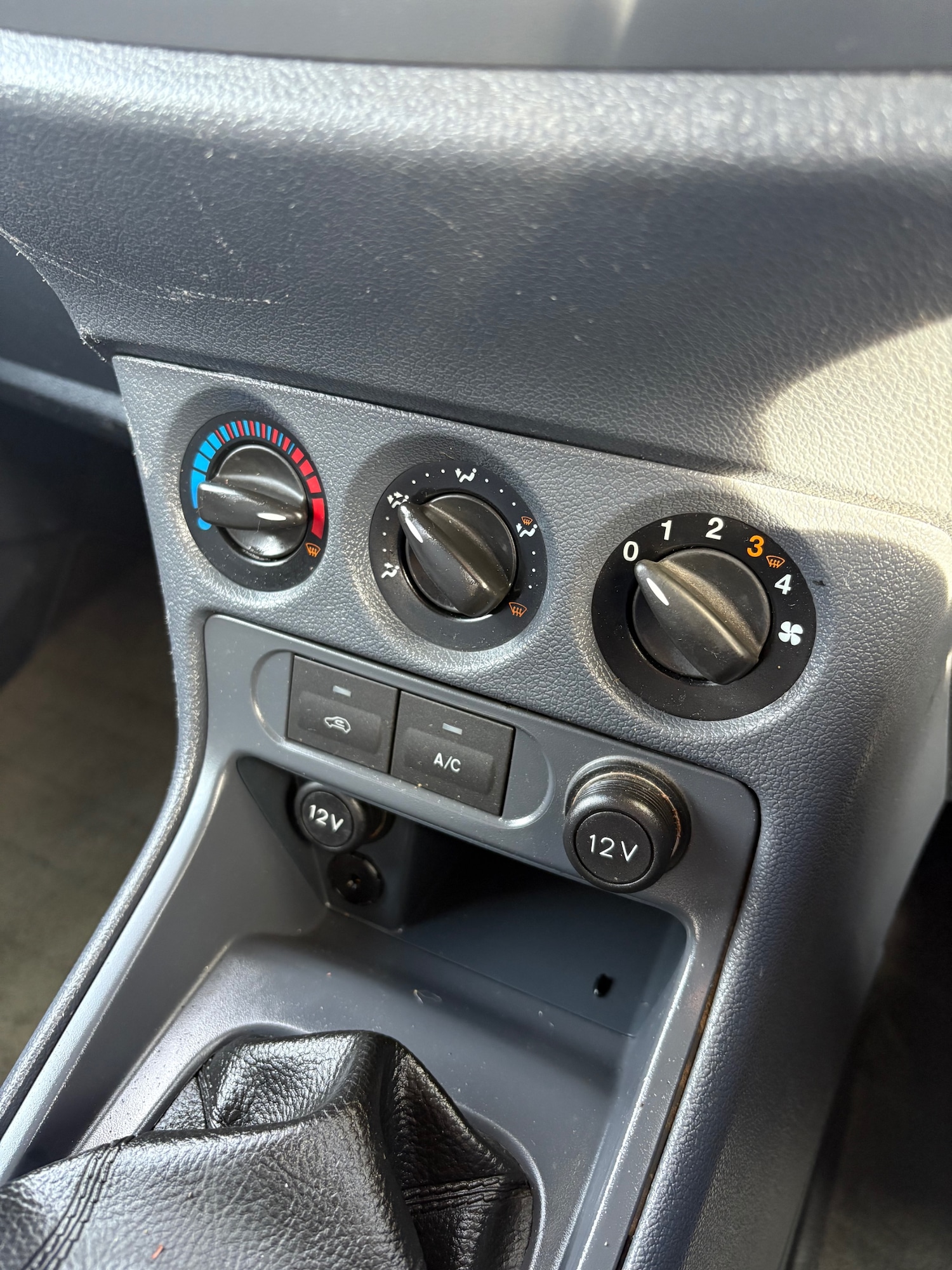 Used Ford Transit Connect 2012 for sale - 76391167: Photo 16