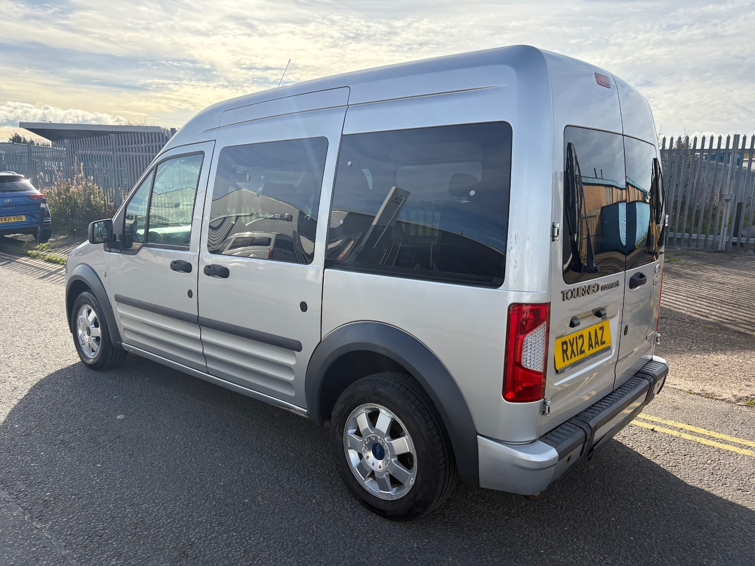 Used Ford Transit Connect 2012 for sale - 76391167: Photo 4