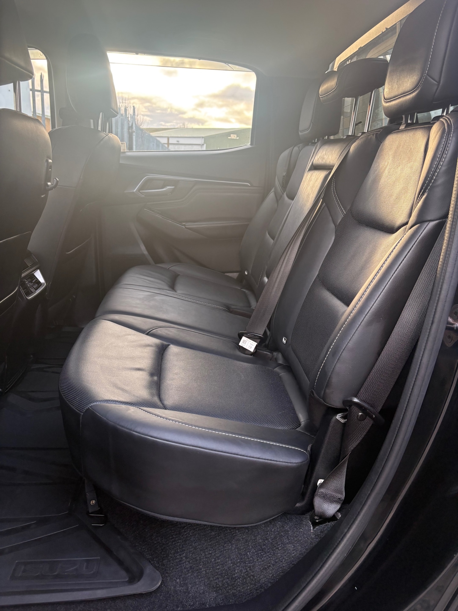 Used Isuzu D-Max 2022 for sale - 76699763: Photo 12