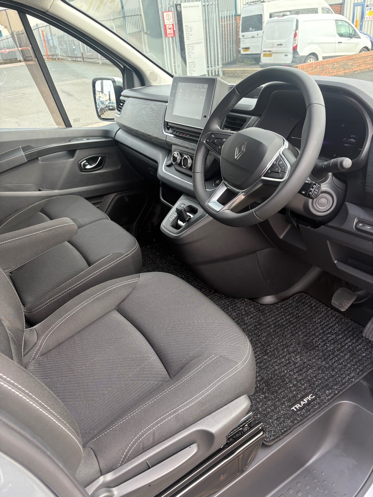 Used Renault Trafic 2025 for sale - 75361747: Photo 10