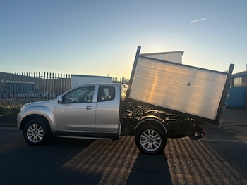 Used Isuzu D-Max 2020 for sale - 76699756: Photo