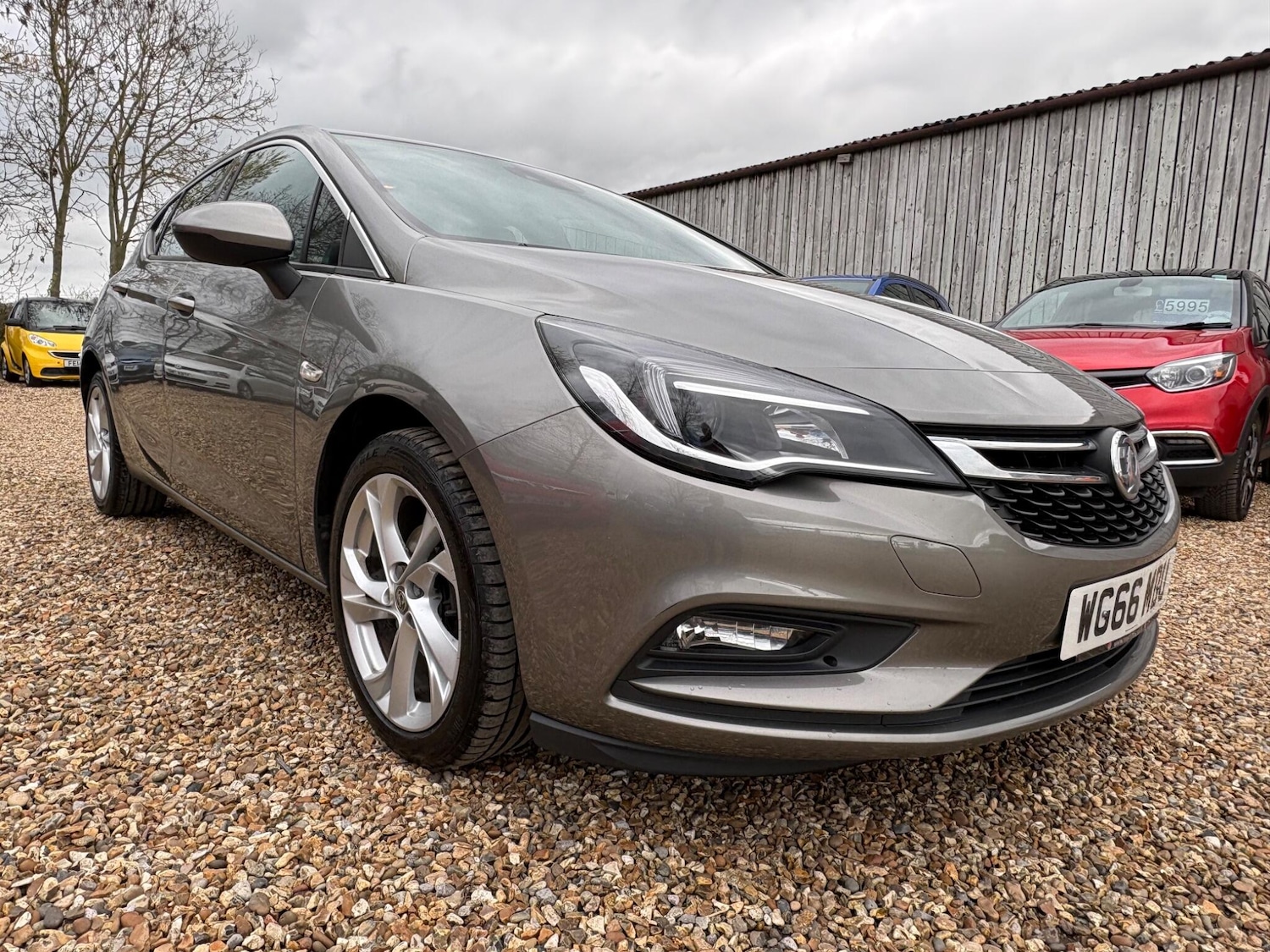 Used Vauxhall Astra 2016 for sale - 77826859: Photo 3