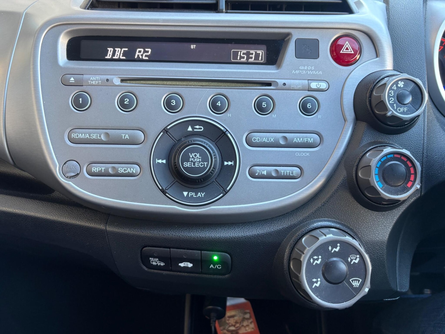 Used Honda Jazz 2010 for sale - 78117928: Photo 18