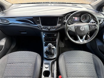 Used Vauxhall Astra 2017 for sale - 75734426: Photo