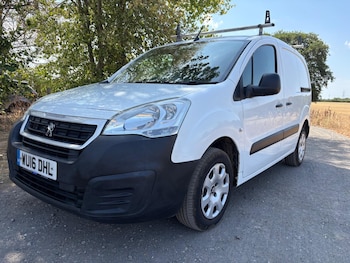 Used Peugeot Partner 2016 for sale - 79504057: Photo