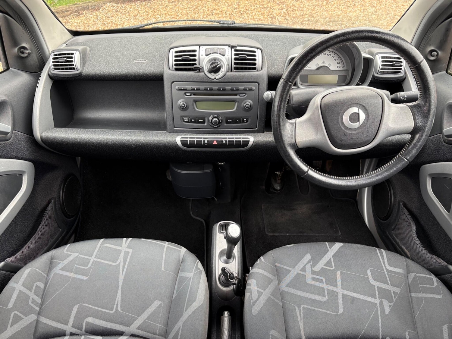 Used smart fortwo 2009 for sale - 77698329: Photo 2