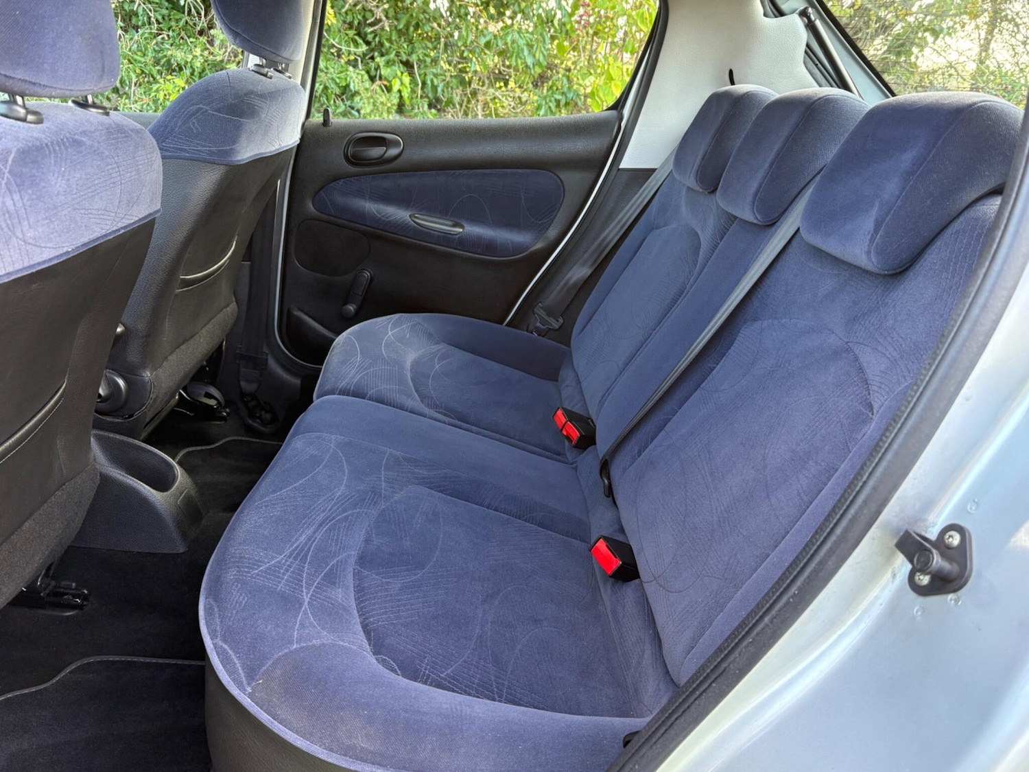 Used Peugeot 206 2002 for sale - 76389988: Photo 11