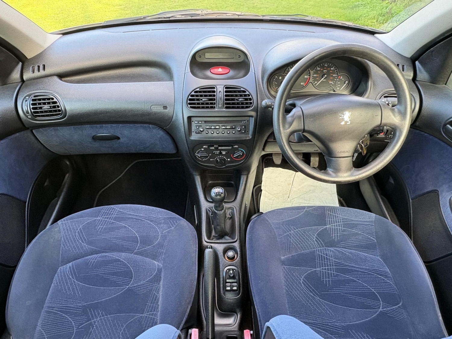 Used Peugeot 206 2002 for sale - 76389988: Photo 8