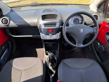 Used Peugeot 107 2014 for sale - 79095017: Photo