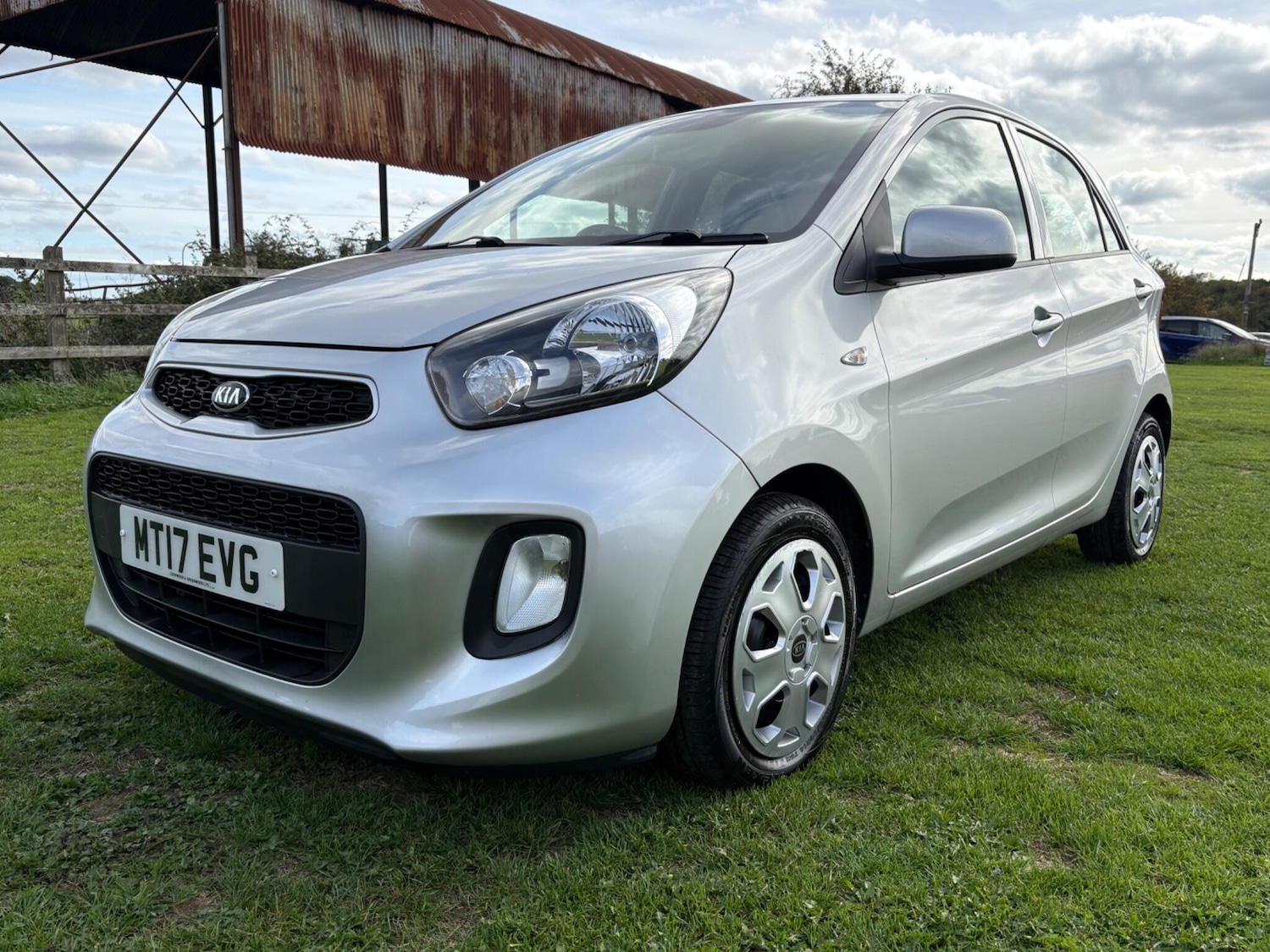 Used Kia Picanto 2017 for sale - 76203670: Photo 1