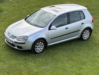 Used Volkswagen Golf 2004 for sale - 78036966: Photo