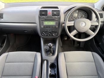 Used Volkswagen Golf 2004 for sale - 78036966: Photo