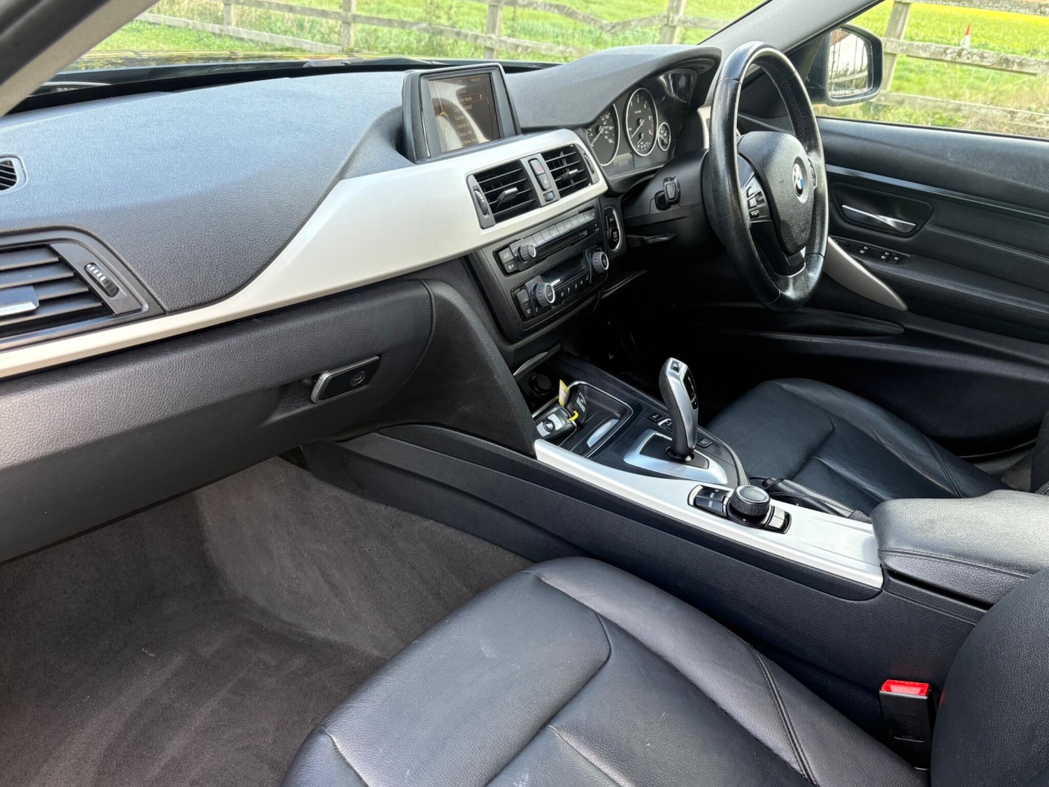 Used BMW 3 Series 2014 for sale - 76176212: Photo 12