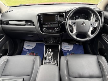 Used Mitsubishi Outlander 2017 for sale - 78816008: Photo