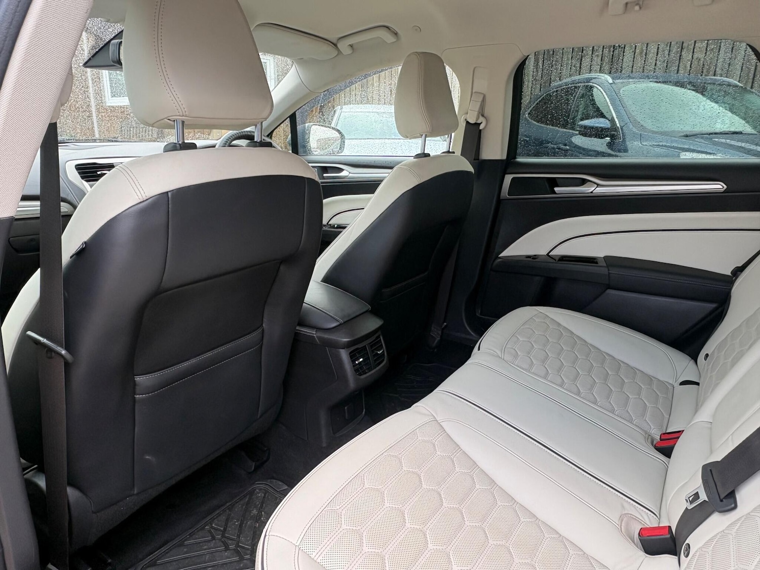 Used Ford Mondeo 2017 for sale - 77480327: Photo 13