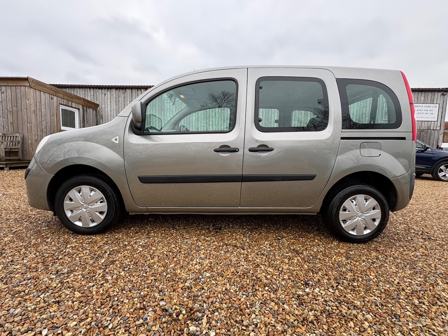Used Renault Kangoo 2011 for sale - 77405581: Photo 7