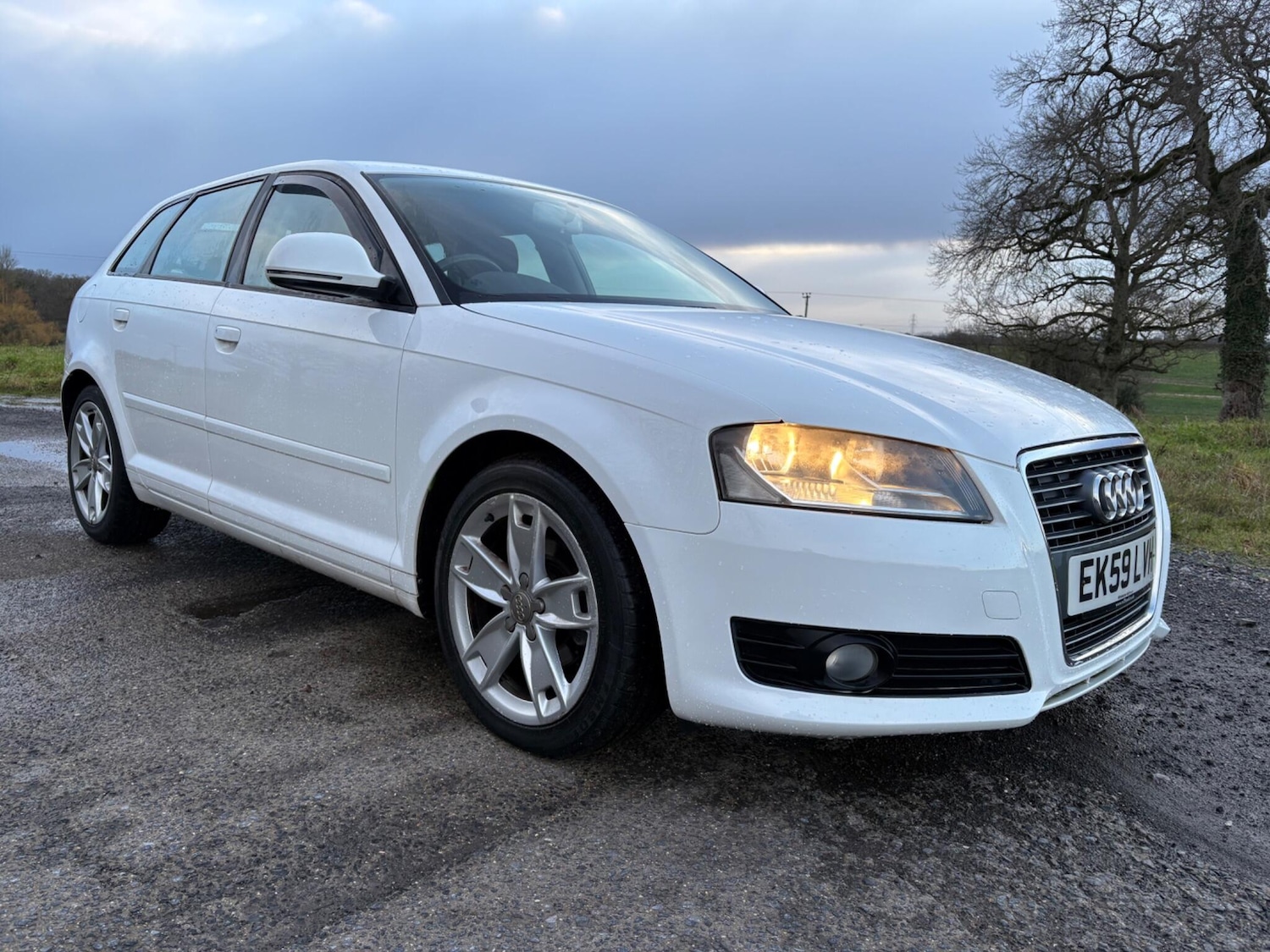 Used Audi A3 2009 for sale - 77347051: Photo 2