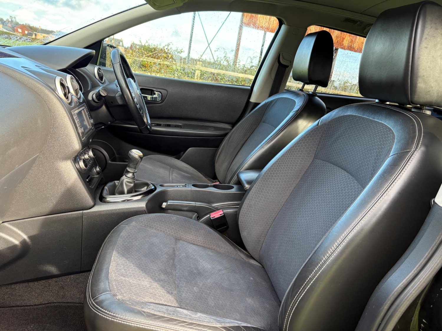 Used Nissan Qashqai 2013 for sale - 76361665: Photo 12