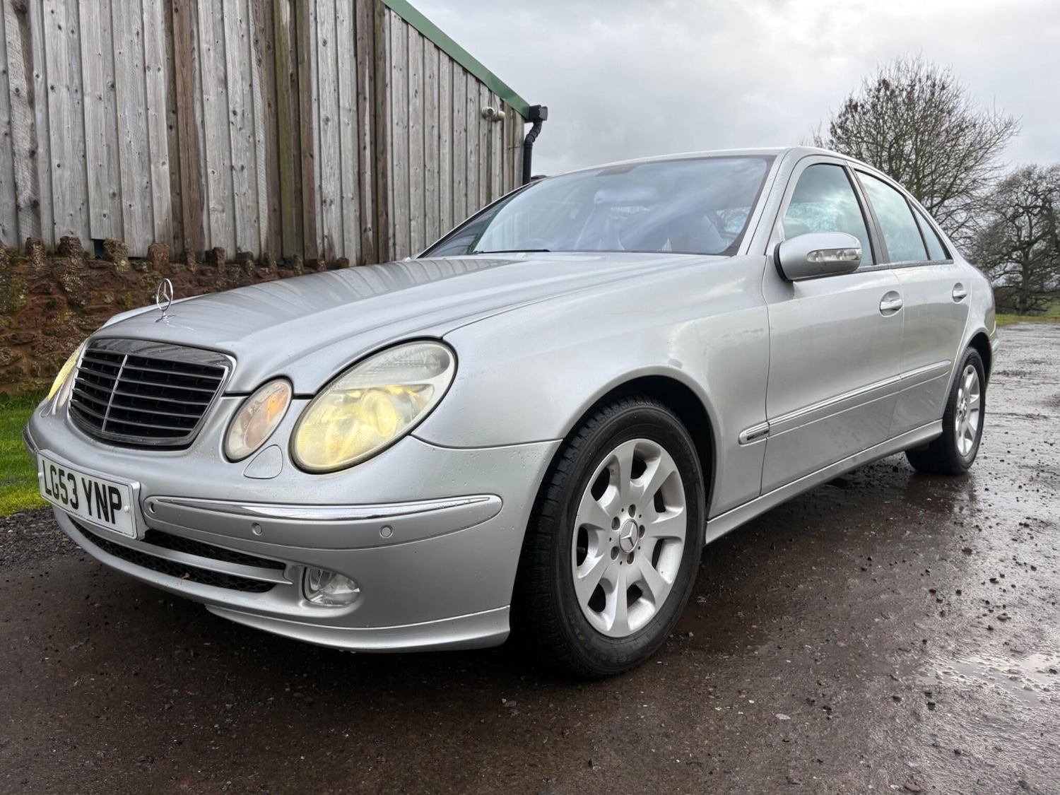 Used Mercedes-Benz E Class 2003 for sale - 77293543: Photo 1