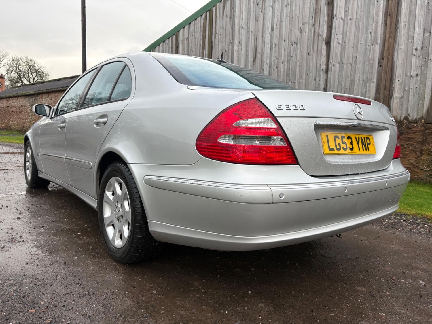 Used Mercedes-Benz E Class 2003 for sale - 77293543: Photo 5