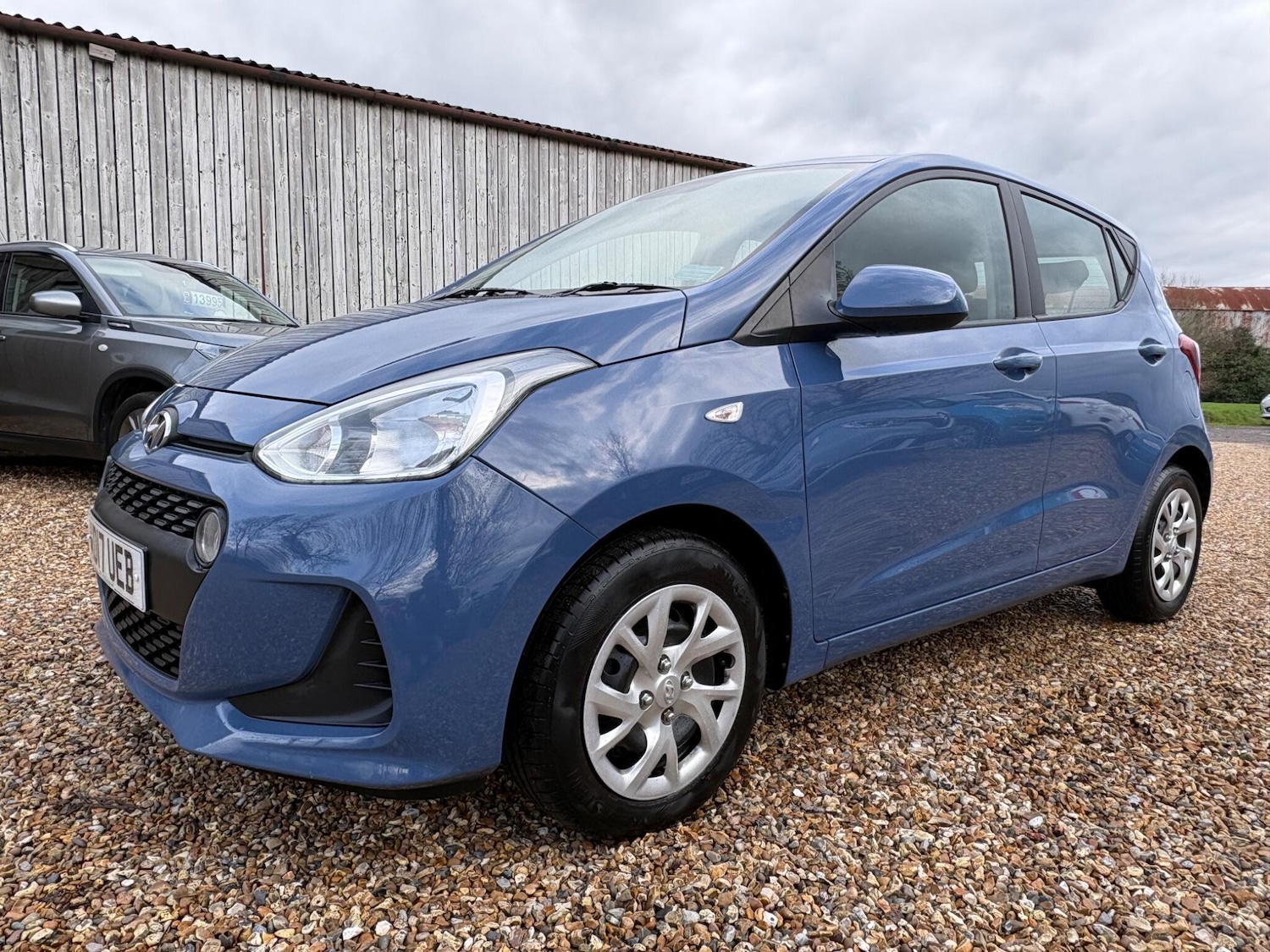 Used Hyundai i10 2017 for sale - 77405587: Photo 1