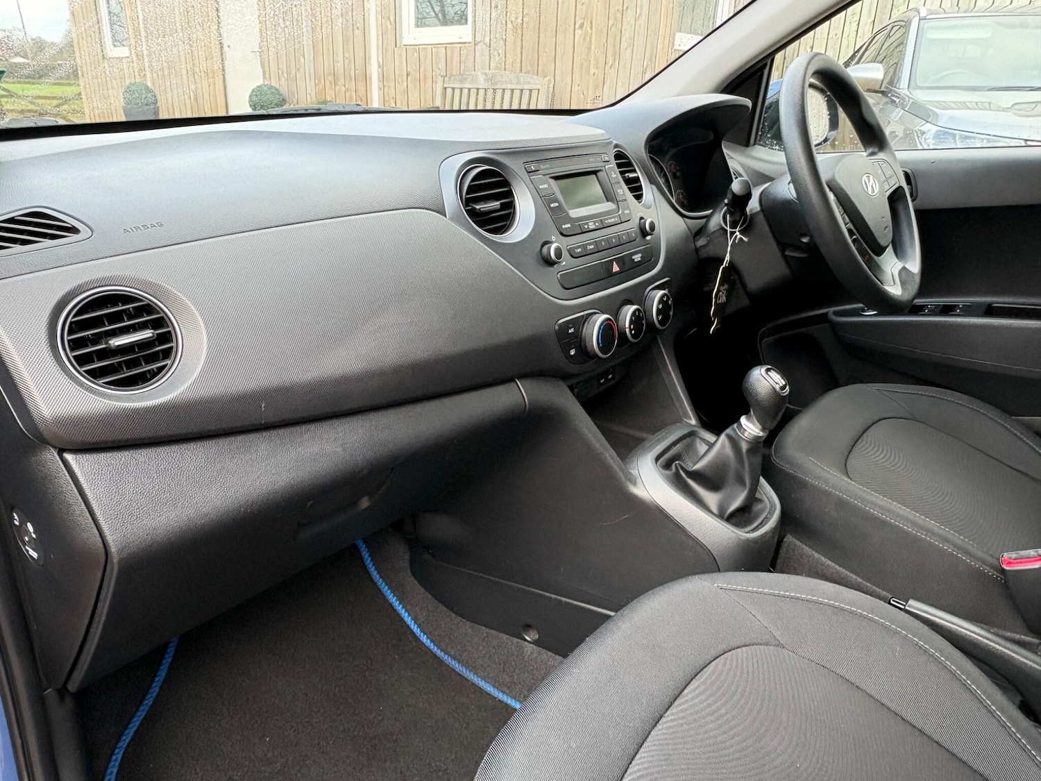 Used Hyundai i10 2017 for sale - 77405587: Photo 13