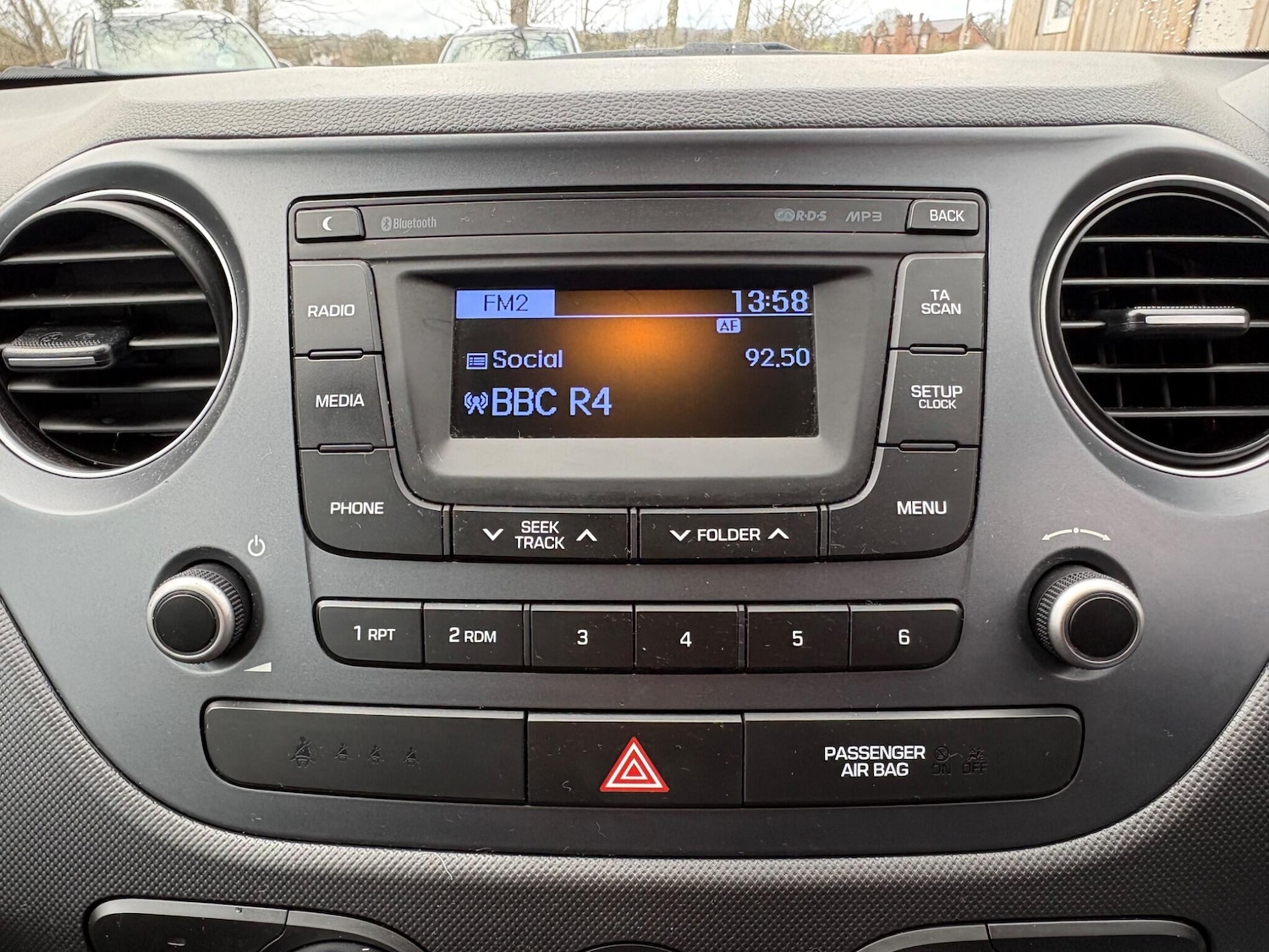 Used Hyundai i10 2017 for sale - 77405587: Photo 19