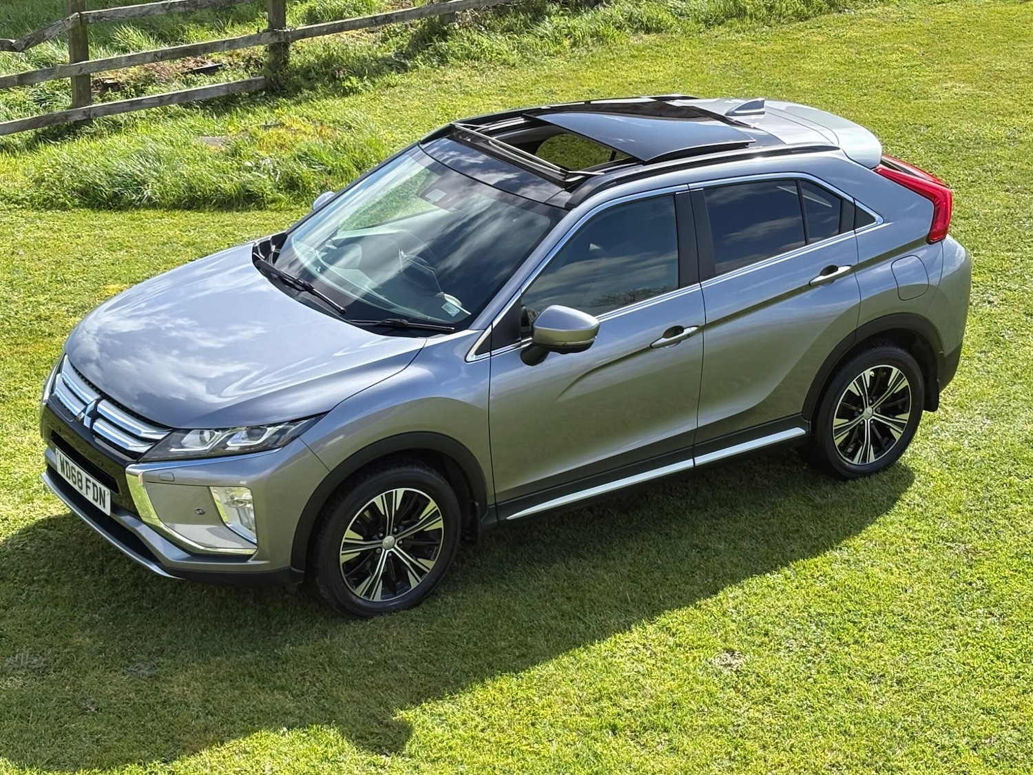 Used Mitsubishi Eclipse Cross 2019 for sale - 78022656: Photo 2
