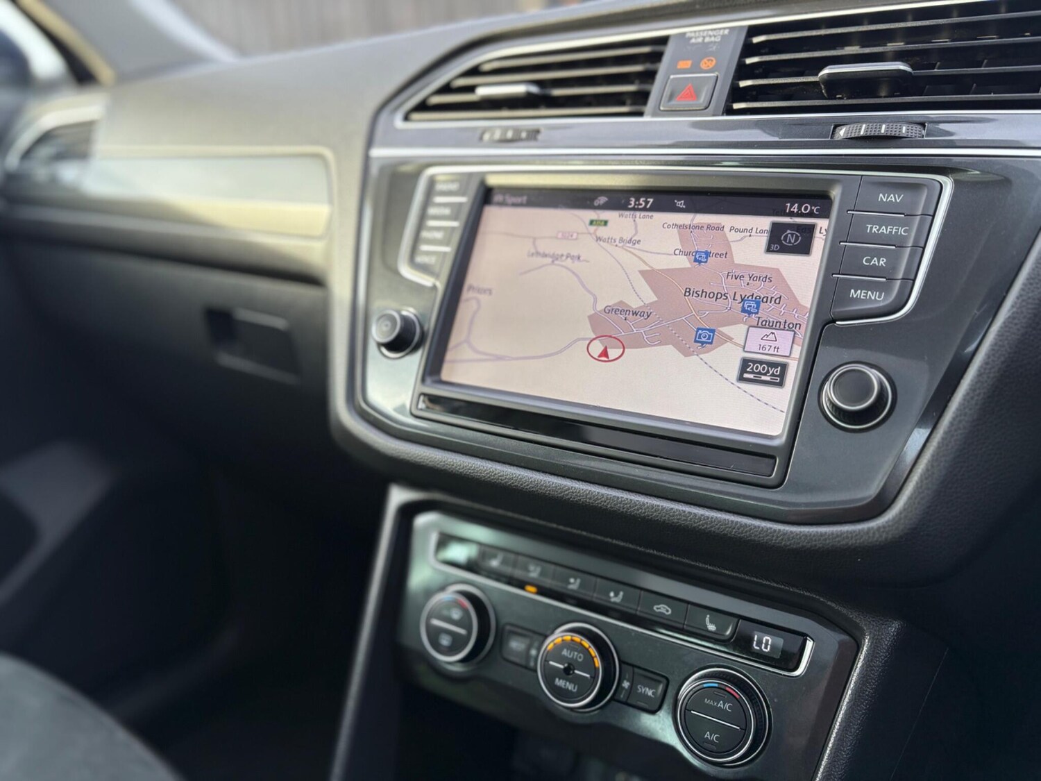 Used Volkswagen Tiguan 2017 for sale - 76574952: Photo 24