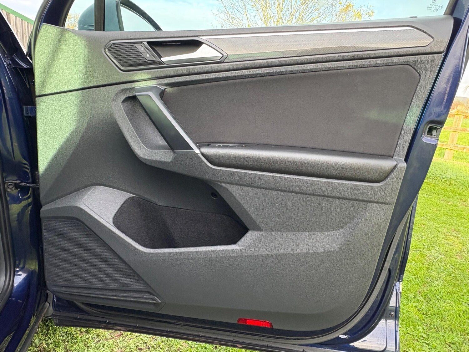 Used Volkswagen Tiguan 2017 for sale - 76574952: Photo 27