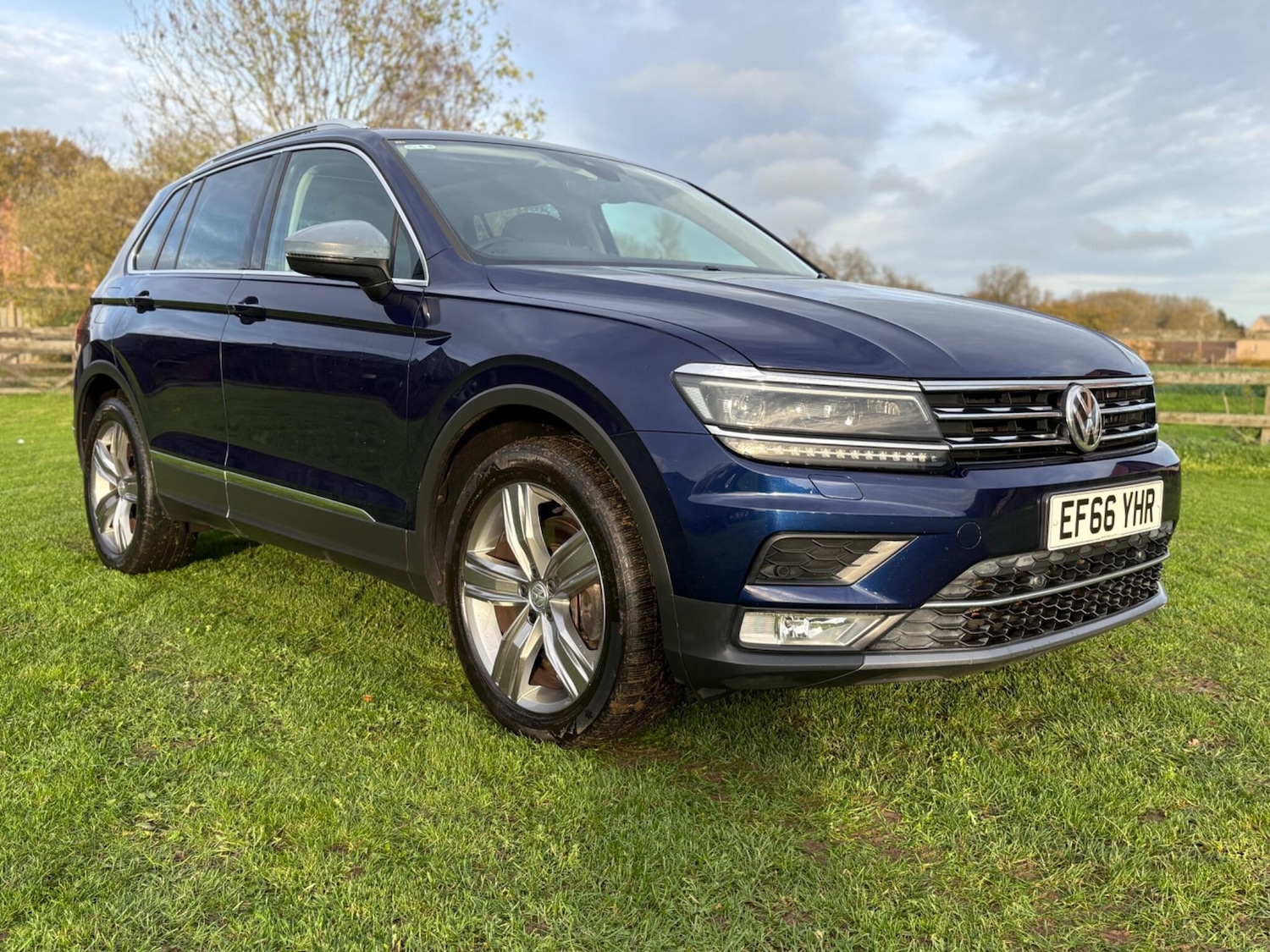 Used Volkswagen Tiguan 2017 for sale - 76574952: Photo 3