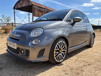 Used Abarth 595 2014 for sale - 79459411: Photo