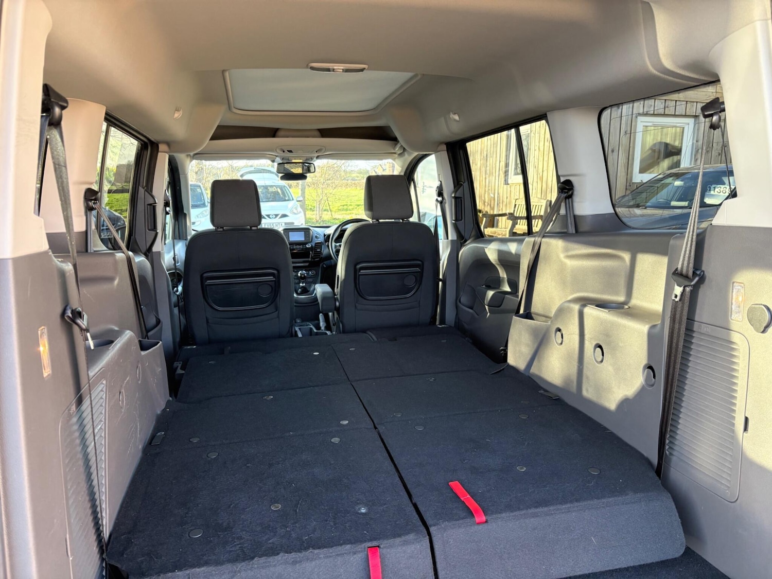 Used Ford Grand Tourneo Connect 2021 for sale - 77841708: Photo 18