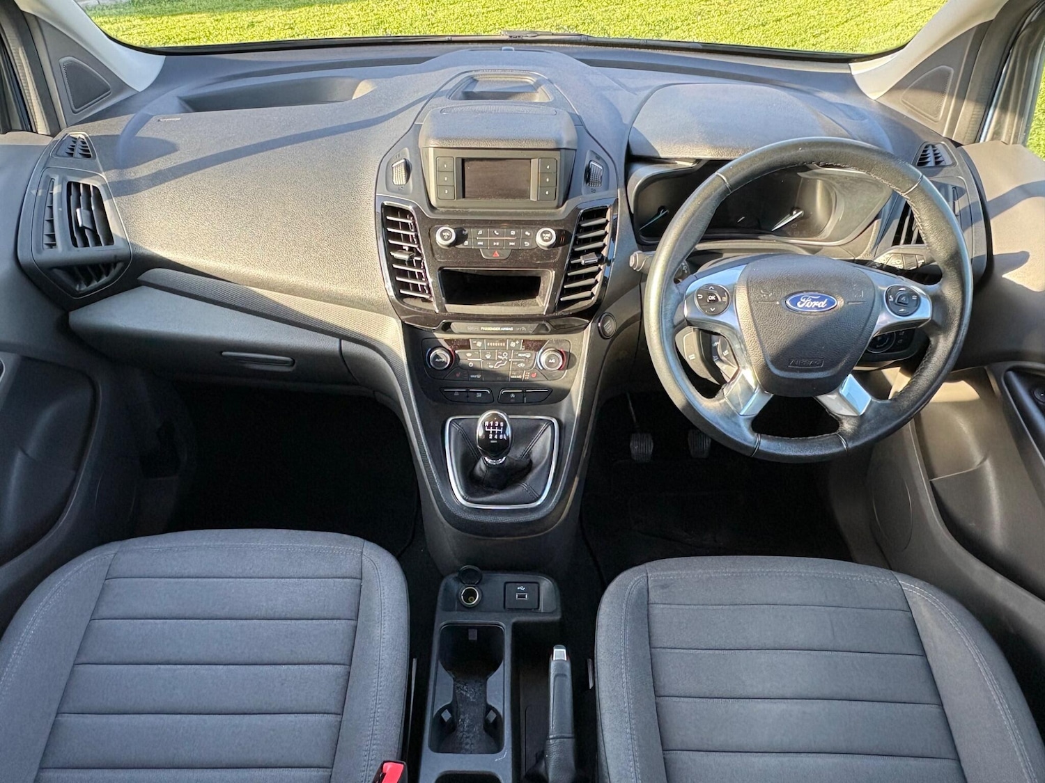 Used Ford Grand Tourneo Connect 2021 for sale - 77841708: Photo 2