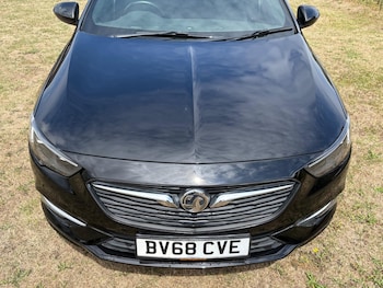 Used Vauxhall Insignia 2018 for sale - 75565667: Photo