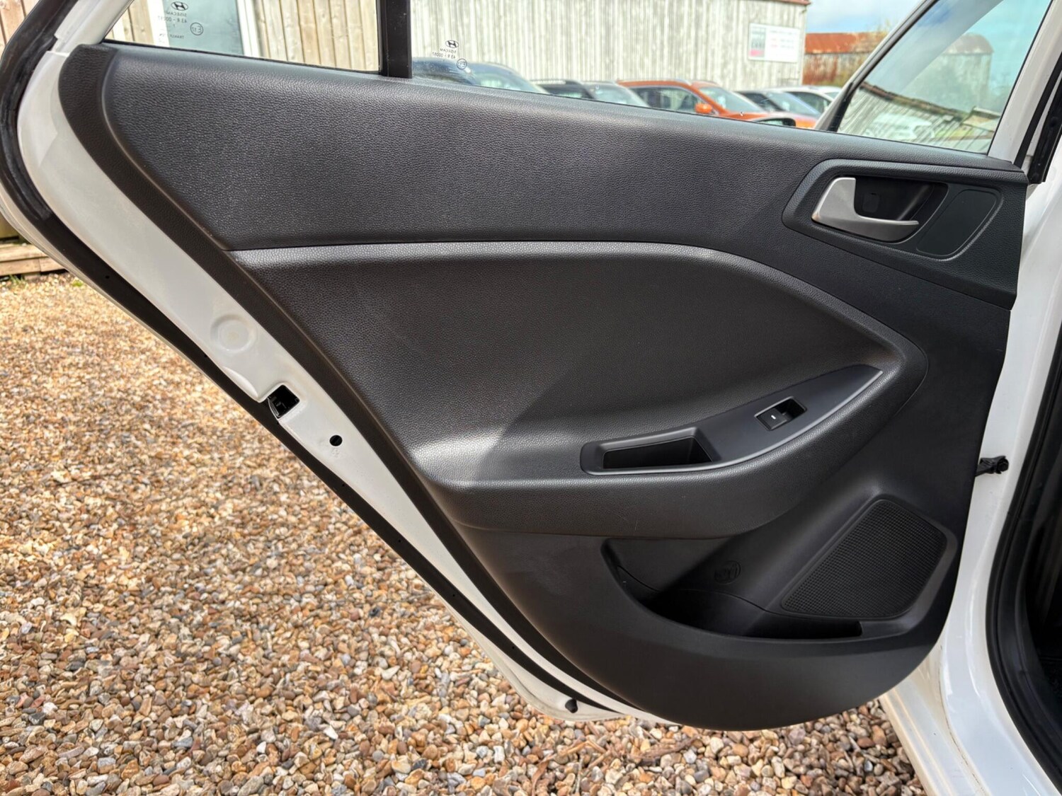 Used Hyundai i20 2018 for sale - 77927546: Photo 24