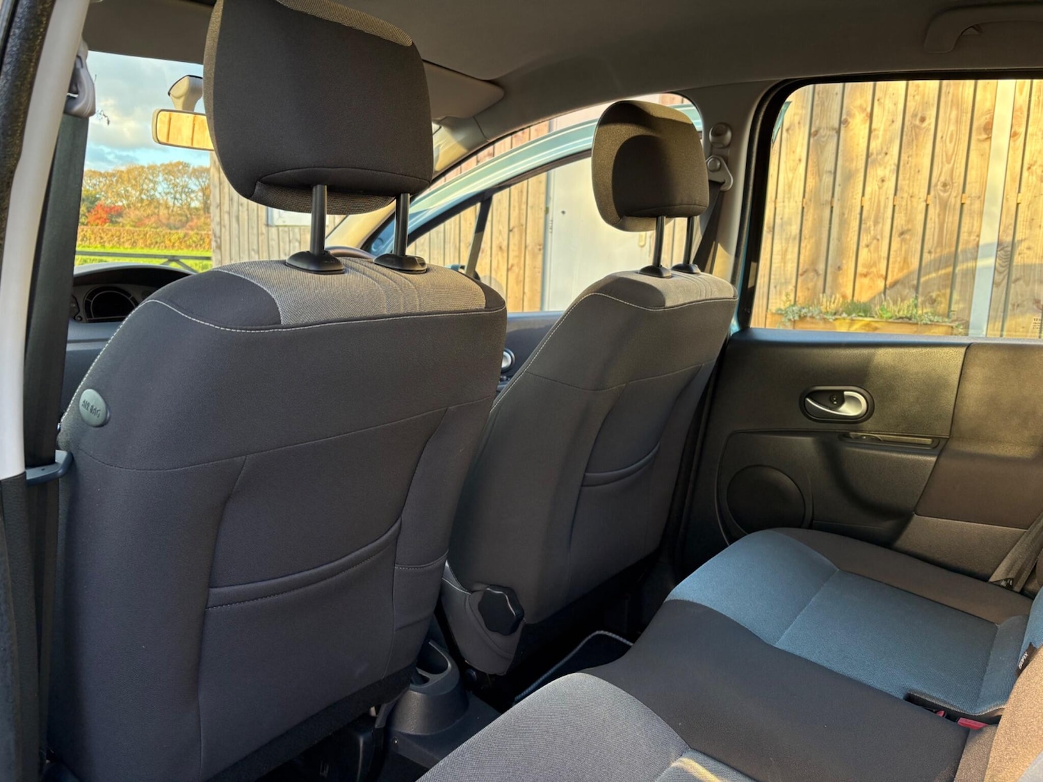 Used Renault Grand Modus 2010 for sale - 76635893: Photo 11