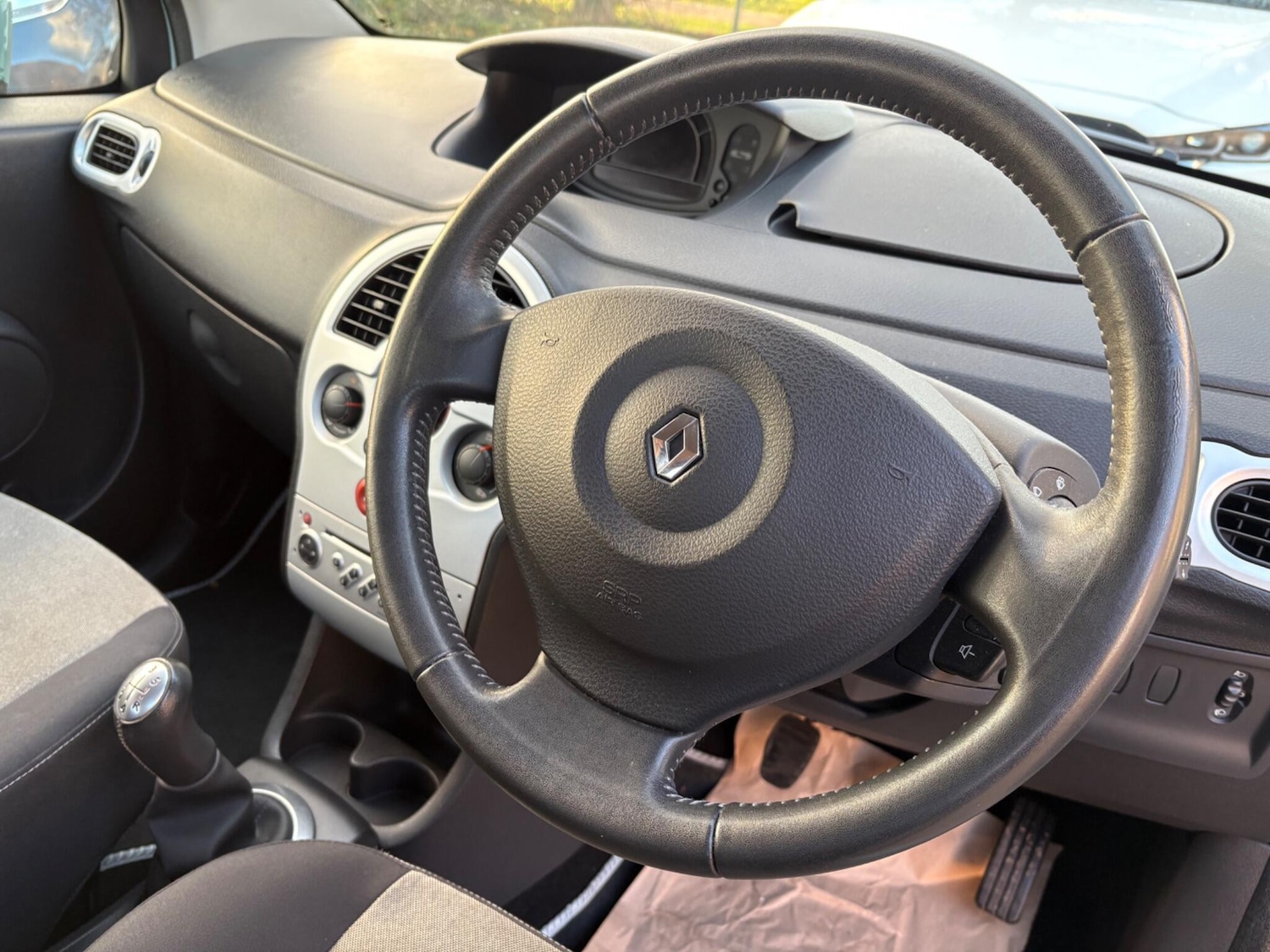 Used Renault Grand Modus 2010 for sale - 76635893: Photo 13