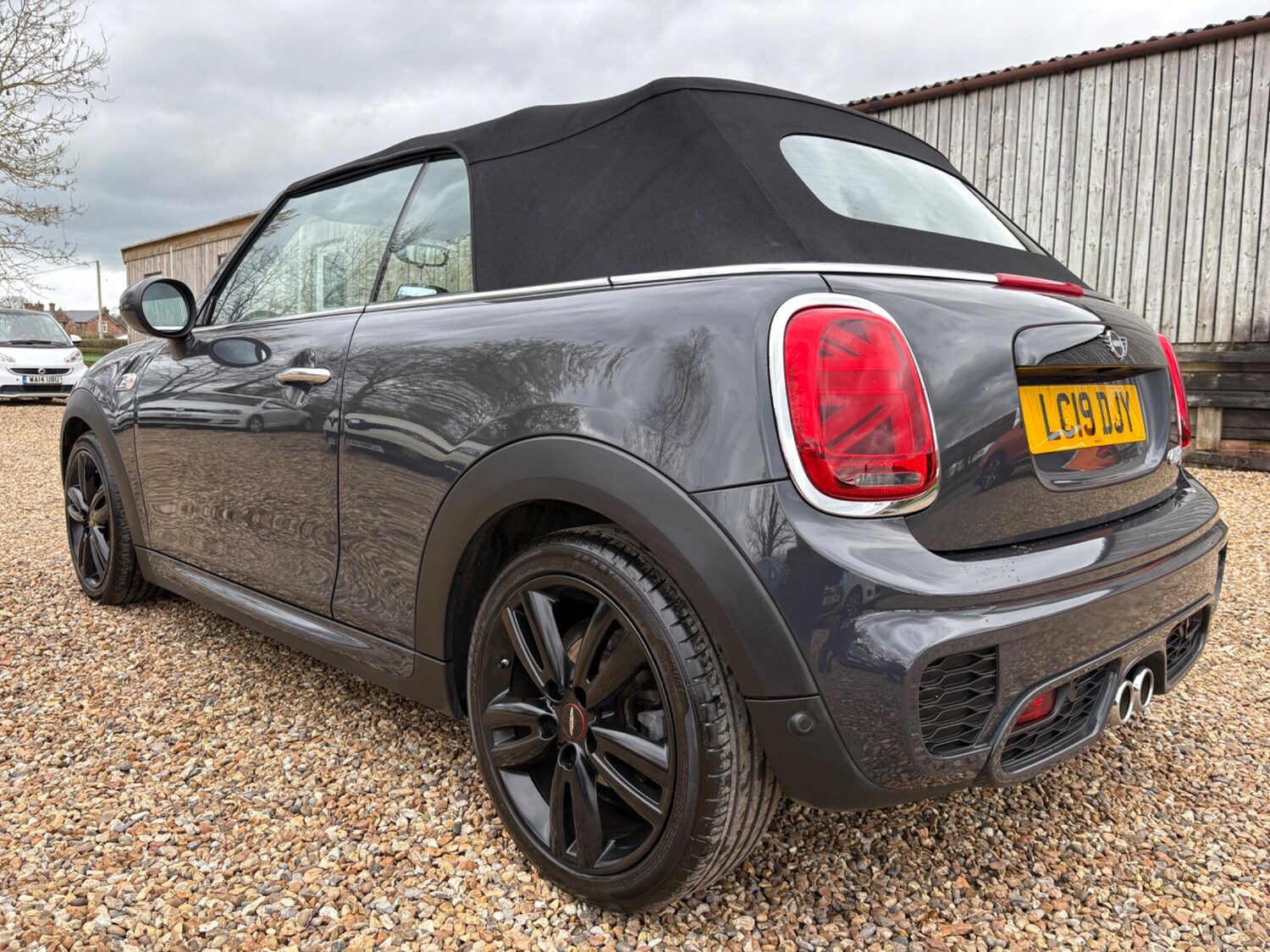 Used MINI Convertible 2019 for sale - 77841700: Photo 6